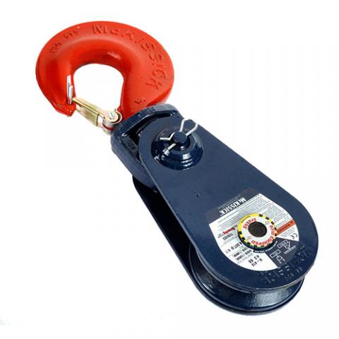 6 In. Wire Rope Snatch Block with Latch Hook