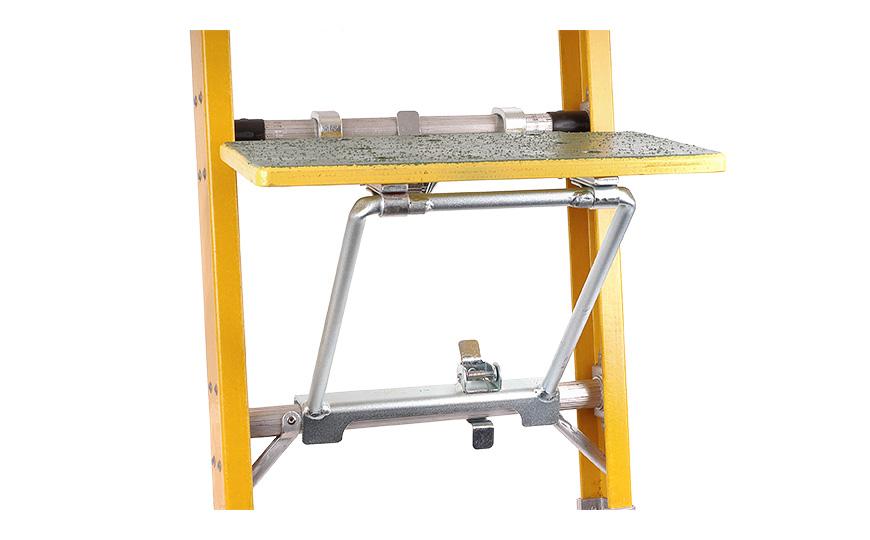 B LADDER SEAT